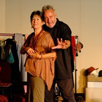 DIVEN STERBEN EINSAM (und erst, wenn sie gut ausgeleuchtet sind)